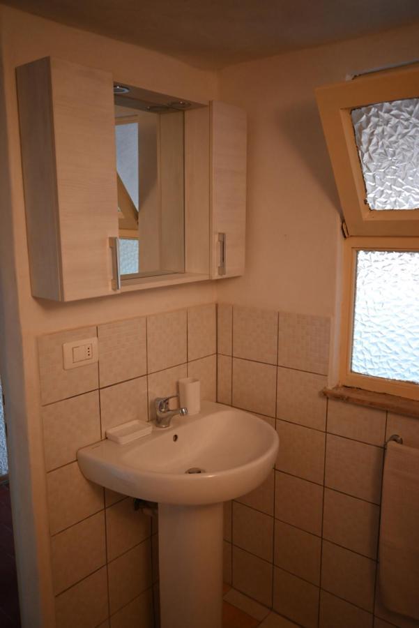 Casa Di Lisa Apartment Ozzano Monferrato ภายนอก รูปภาพ